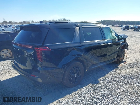 2025 Kia Carnival SX with VIN KNDNE5K35S6472142, listed as a IAAI auction lot 41280650 with 4,181 mi miles and . Bid and sale history available at DreamBid. Image 4.
