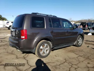 2012 Honda Pilot EX-L with VIN 5FNYF4H68CB044027, listed as a Copart auction lot 41783045 with 241,822 mi miles and Salvage Title. Bid and sale history available at carsss.com. Image 3.