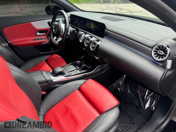 2021 Mercedes-Benz A 35 AMG z VIN W1K3G5BB2MJ266503, wystawiony jako Copart lot #61243205 z przebiegiem 66 611 mil mil oraz Czysty tytuł • Clean title. Historia ofert i sprzedaży dostępna na DreamBid. Obrazek 5.