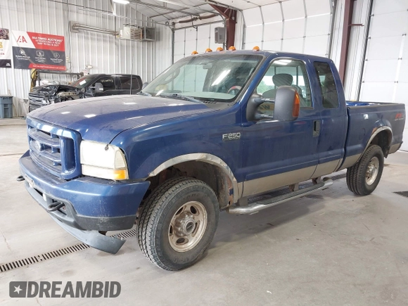 2003 Ford F-250 XL z VIN 1FTNX21L43EB43448, wystawiony jako IAAI lot #42720056 z przebiegiem 282 271 mil mil oraz . Historia ofert i sprzedaży dostępna na DreamBid. Obrazek 2.
