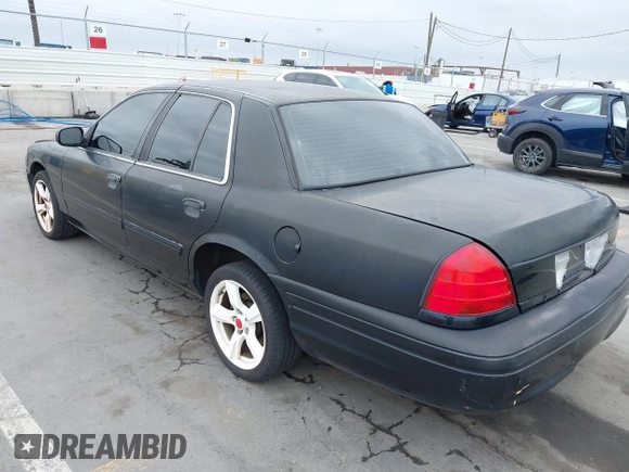 2010 Ford Police Interceptor with VIN 2FABP7BV2AX137715, listed as a IAAI auction lot 42185553 with Not provided miles and . Bid and sale history available at DreamBid. Image 3.