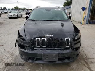 2018 Jeep Cherokee Latitude with VIN 1C4PJLCB5JD595996, listed as a Copart auction lot 57868775 with 135,431 mi miles and Salvage title. Bid and sale history available at DreamBid. Image 5.