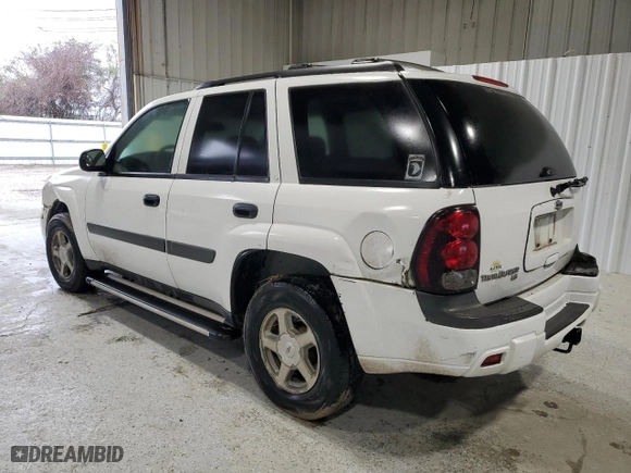 2005 Chevrolet TrailBlazer LS with VIN 1GNDT13S152346007, listed as a Copart auction lot 88463715 with 158,779 mi miles and Salvage Title. Bid and sale history available at carsss.com. Image 2.