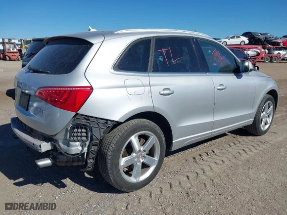 2012 Audi Q5 2.0T Premium Plus with VIN WA1LFAFP3CA022475, listed as a IAAI auction lot 41577659 with 127,245 mi miles. Bid and sale history available at carsss.com. Image 4.