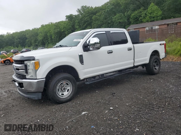 2017 Ford F-350 Platinum с VIN 1FT8W3B64HEC25752, выставлен на аукционе Copart как лот 57534275 с пробегом 219 817 миль миль и Чистый • Clean title. История ставок и продаж доступна на DreamBid. Изображение 1.