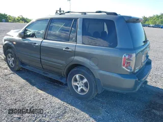2008 Honda Pilot EX-L z VIN 5FNYF18638B012138, wystawiony jako IAAI lot #41272109 z przebiegiem 248 383 mil mil oraz . Historia ofert i sprzedaży dostępna na DreamBid. Obrazek 3.