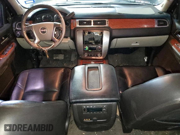 2007 GMC Yukon SLT z VIN 1GKFC13J57R299037, wystawiony jako Copart lot #78665844 z przebiegiem 245 733 mil mil oraz Szkoda całkowita • Salvage title. Historia ofert i sprzedaży dostępna na DreamBid. Obrazek 8.