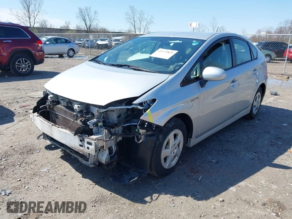 2011 Toyota Prius I with VIN JTDKN3DU0B0319068, listed as a IAAI auction lot 41972833 with 198,761 mi miles. Bid and sale history available at carsss.com. Image 2.