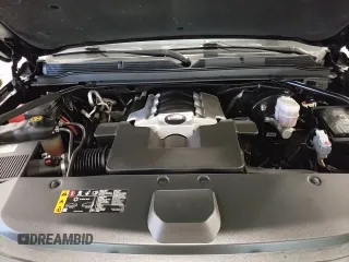 2020 Cadillac Escalade Premium Luxury with VIN 1GYS4CKJ1LR133820, listed as a Copart auction lot 82585614 with 49,787 mi miles and Salvage title. Bid and sale history available at DreamBid. Image 14.