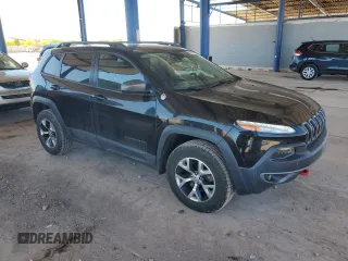 2015 Jeep Cherokee Trailhawk z VIN 1C4PJMBB9FW626895, wystawiony jako Copart lot #54787895 z przebiegiem 108 339 mil mil oraz Szkoda całkowita • Salvage title. Historia ofert i sprzedaży dostępna na DreamBid. Obrazek 4.