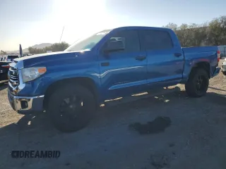 2016 Toyota Tundra SR5 z VIN 5TFEW5F1XGX205229, wystawiony jako Copart lot #47462135 z przebiegiem 136 744 mil mil oraz Szkoda całkowita • Salvage title. Historia ofert i sprzedaży dostępna na DreamBid. Obrazek 1.