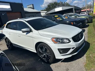 2017 Volvo XC60 R-Design with VIN YV449MRS8H2035952, listed as a Copart auction lot 45042305 with 80,235 mi miles and Clean title. Bid and sale history available at DreamBid. Image 1.