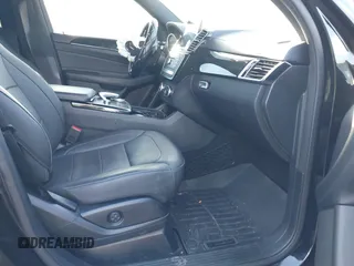 2018 Mercedes-Benz GLE 43 AMG with VIN 4JGDA6EB4JB115925, listed as a IAAI auction lot 40773468 with 52,579 mi miles and . Bid and sale history available at DreamBid. Image 5.