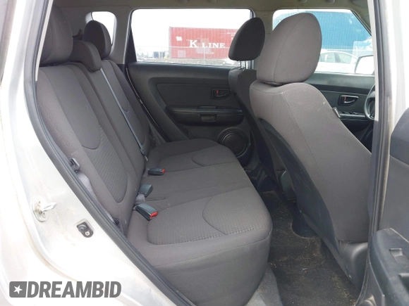 2011 Kia Soul with VIN KNDJT2A14B7318468, listed as a IAAI auction lot 41714408 with 208,425 mi miles. Bid and sale history available at carsss.com. Image 8.