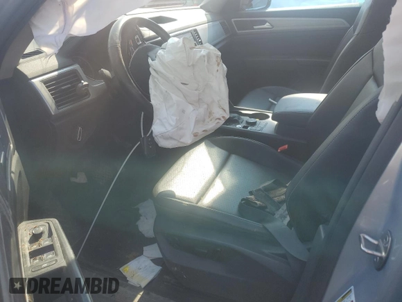 2018 Volkswagen Atlas SE with VIN 1V2KR2CA0JC571839, listed as a Copart auction lot 56370465 with Not provided miles and Salvage title. Bid and sale history available at DreamBid. Image 7.