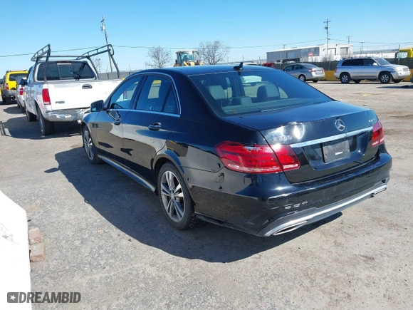 2016 Mercedes-Benz E-Class E 250 BlueTEC Luxury with VIN WDDHF0EB9GB274152, listed as a IAAI auction lot 41714634 with 77,661 mi miles. Bid and sale history available at carsss.com. Image 3.