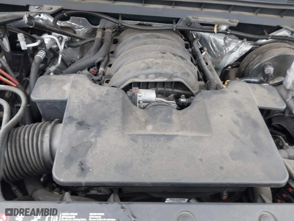 2018 Chevrolet Silverado 1500 LT with VIN 1GCVKREC9JZ200573, listed as a IAAI auction lot 41656239 with 74,000 mi miles. Bid and sale history available at carsss.com. Image 10.