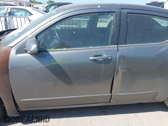 2013 Dodge Avenger SXT with VIN 1C3CDZCB8DN562180, listed as a IAAI auction lot 42000811 with 207,872 mi miles and . Bid and sale history available at carsss.com. Image 12.
