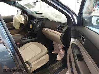 2018 Ford Explorer with VIN 1FM5K8BH1JGC35349, listed as a IAAI auction lot 41594331 with 75,586 mi miles. Bid and sale history available at carsss.com. Image 5.