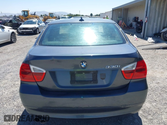 2006 BMW 3 Series 330i with VIN WBAVB33596PS11719, listed as a IAAI auction lot 42542636 with 204,821 mi miles and . Bid and sale history available at DreamBid. Image 16.