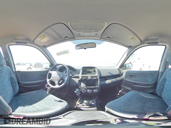 2004 Honda CR-V LX with VIN SHSRD77424U240826, listed as a Copart auction lot 48920695 with 117,954 mi miles and Clean Title. Bid and sale history available at carsss.com. Image 14.