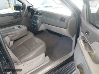 2007 Chevrolet Avalanche LT w/3LT with VIN 3GNEC12J07G194339, listed as a IAAI auction lot 41557110 with 1 mi miles. Bid and sale history available at carsss.com. Image 5.