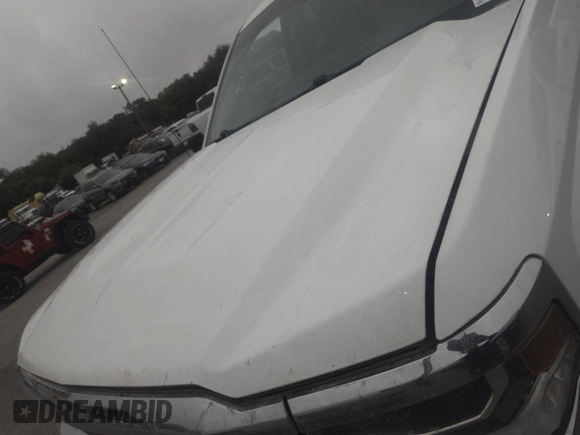2019 Chevrolet Silverado 1500 LT with VIN 2GCVKPEC1K1176428, listed as a IAAI auction lot 42282395 with 134,295 mi miles and . Bid and sale history available at DreamBid. Image 20.