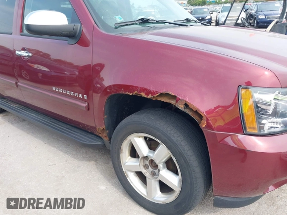 2008 Chevrolet Suburban LTZ z VIN 3GNFK16368G204571, wystawiony jako IAAI lot #42409971 z przebiegiem 196 180 mil mil oraz . Historia ofert i sprzedaży dostępna na DreamBid. Obrazek 6.