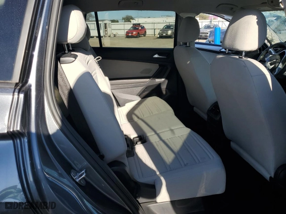 2022 Volkswagen Tiguan S with VIN 3VV1B7AX3NM156591, listed as a Copart auction lot 83825494 with 16,572 mi miles and Salvage Title. Bid and sale history available at carsss.com. Image 11.