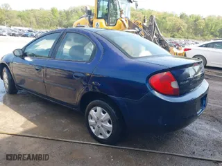 2000 Dodge Neon Highline with VIN 1B3ES46C1YD839797, listed as a IAAI auction lot 42025016 with 216,943 mi miles. Bid and sale history available at carsss.com. Image 3.