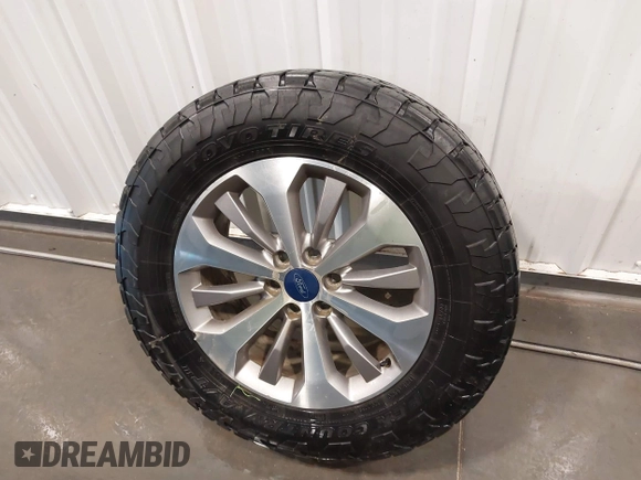 2018 Ford F-150 XL with VIN 1FTEW1EP0JKC63398, listed as a IAAI auction lot 41758777 with 74,961 mi miles. Bid and sale history available at carsss.com. Image 12.