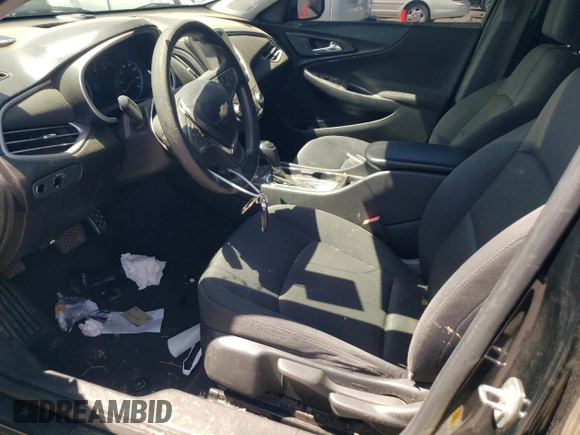 2016 Chevrolet Malibu LS z VIN 1G1ZB5ST3GF357470, wystawiony jako Copart lot #62656265 z przebiegiem 181 919 mil mil oraz Szkoda całkowita • Salvage title. Historia ofert i sprzedaży dostępna na DreamBid. Obrazek 7.