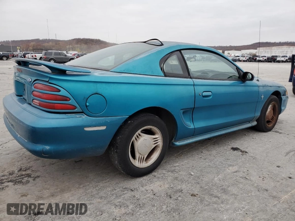 1994 Ford Mustang with VIN 1FALP404XRF140382, listed as a Copart auction lot 82917284 with 89,673 mi miles and Salvage Title. Bid and sale history available at carsss.com. Image 3.