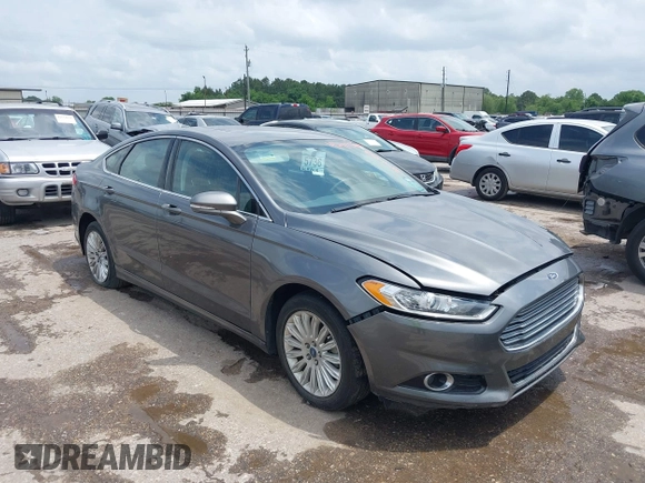 2013 Ford Fusion SE Hybrid with VIN 3FA6P0LU9DR247484, listed as a IAAI auction lot 42110685 with 202,531 mi miles. Bid and sale history available at carsss.com. Image 1.