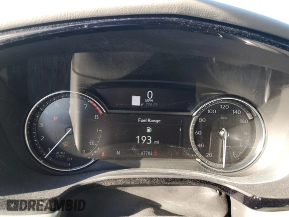2022 Cadillac XT5 FWD Premium Luxury with VIN 1GYKNCRS1NZ125487, listed as a Copart auction lot 42081675 with 67,702 mi miles and Salvage title. Bid and sale history available at DreamBid. Image 9.