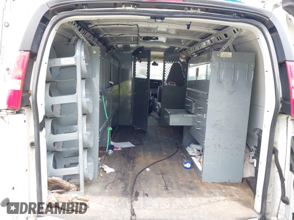 2017 Chevrolet Express Cargo with VIN 1GCWGAFF4H1102432, listed as a IAAI auction lot 42458698 with 282,698 mi miles and . Bid and sale history available at DreamBid. Image 8.