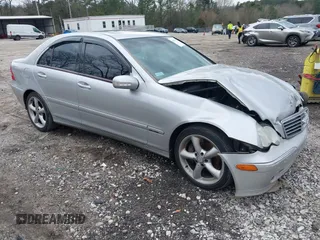 2004 Mercedes-Benz C 320 with VIN WDBRF64J34F488308, listed as a IAAI auction lot 41516891 with 160,855 mi miles and . Bid and sale history available at DreamBid. Image 1.
