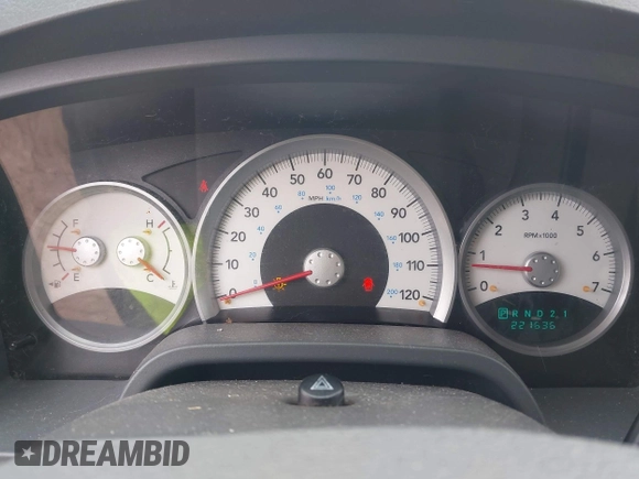 2005 Dodge Dakota SLT with VIN 1D7HW48N65S288584, listed as a IAAI auction lot 42130695 with 221,636 mi miles. Bid and sale history available at carsss.com. Image 7.