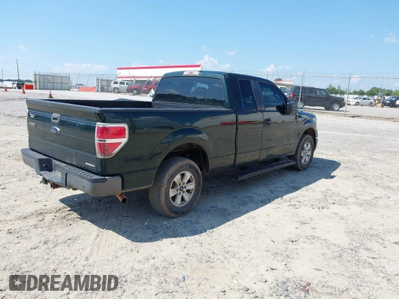 2014 Ford F-150 XL z VIN 1FTEX1CM2EFB18156, wystawiony jako IAAI lot #42564598 z przebiegiem 211 893 mil mil oraz . Historia ofert i sprzedaży dostępna na DreamBid. Obrazek 4.