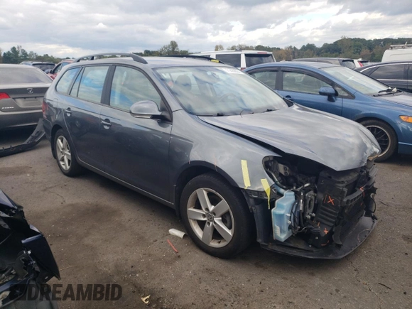 2013 Volkswagen Jetta SportWagen SE w/Sunroof with VIN 3VWPP7AJ9DM695346, listed as a Copart auction lot 71429634 with 136,739 mi miles and Salvage Title. Bid and sale history available at carsss.com. Image 4.