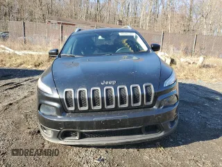 2014 Jeep Cherokee Latitude with VIN 1C4PJMCS3EW152682, listed as a Copart auction lot 48500135 with 111,263 mi miles and Salvage Title. Bid and sale history available at carsss.com. Image 5.