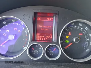 2008 Volkswagen Jetta GLI z VIN 3VWDJ71K48M179527, wystawiony jako Copart lot #71831124 z przebiegiem 199 028 mil mil oraz Szkoda całkowita • Salvage title. Historia ofert i sprzedaży dostępna na DreamBid. Obrazek 9.