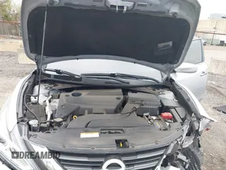2017 Nissan Altima SR with VIN 1N4AL3AP6HC220784, listed as a IAAI auction lot 42085597 with 80,589 mi miles and . Bid and sale history available at DreamBid. Image 10.