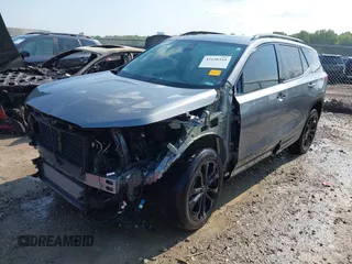 2021 GMC Terrain SLE z VIN 3GKALTEV1ML358898, wystawiony jako IAAI lot #42430344 z przebiegiem 39 443 mil mil oraz . Historia ofert i sprzedaży dostępna na DreamBid. Obrazek 2.
