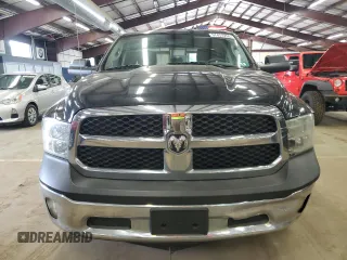 2013 Ram 1500 Express z VIN 1C6RR7FT1DS587429, wystawiony jako Copart lot #57471255 z przebiegiem 132 467 mil mil oraz Czysty tytuł • Clean title. Historia ofert i sprzedaży dostępna na DreamBid. Obrazek 5.