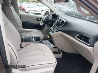 2017 Chrysler Pacifica Limited with VIN 2C4RC1GG4HR537737, listed as a IAAI auction lot 42151937 with 162,473 mi miles and . Bid and sale history available at DreamBid. Image 5.