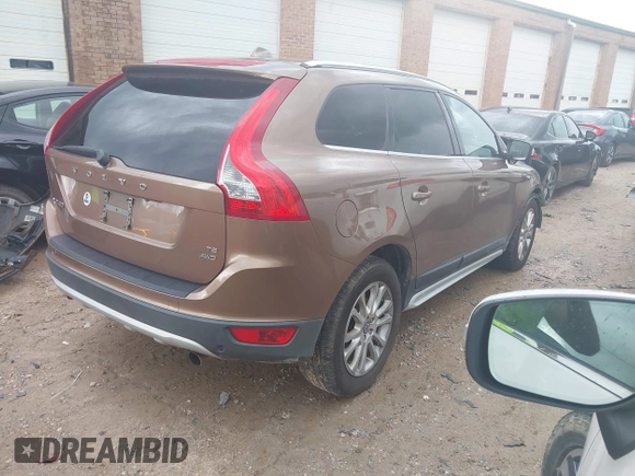 2010 Volvo XC60 3.0T с VIN YV4992DZ1A2020844, выставлен на аукционе IAAI как лот 42221723 с пробегом 247 027 миль миль и . История ставок и продаж доступна на DreamBid. Изображение 4.