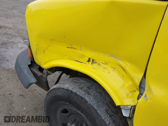 2007 Chevrolet Express Cargo with VIN 1GCGG25V771104970, listed as a IAAI auction lot 41629705 with 235,031 mi miles and . Bid and sale history available at DreamBid. Image 6.