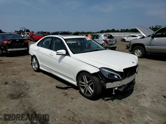 2013 Mercedes-Benz C 250 Sport с VIN WDDGF4HBXDR293035, выставлен на аукционе Copart как лот 60716965 с пробегом 102 726 миль миль и Списание • Salvage title. История ставок и продаж доступна на DreamBid. Изображение 13.