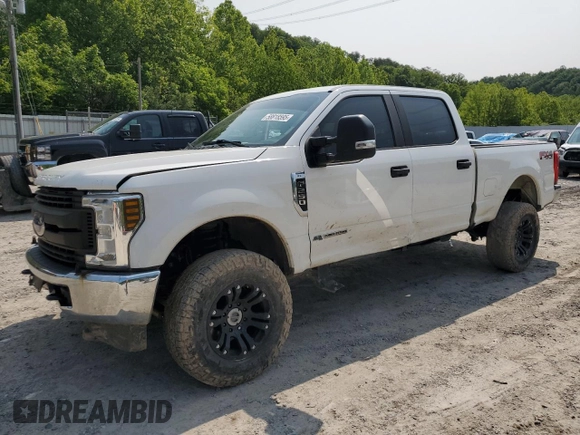 2018 Ford F-250 XL с VIN 1FT7W2BT7JEC53224, выставлен на аукционе Copart как лот 58818595 с пробегом Не указан миль и Списание • Salvage title. История ставок и продаж доступна на DreamBid. Изображение 1.
